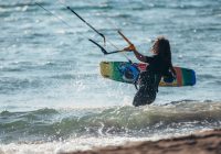 Kursy windsurfingu na Helu – czy to atrakcja dla Ciebie?